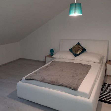 Apartman Mohenski Zagabria Esterno foto