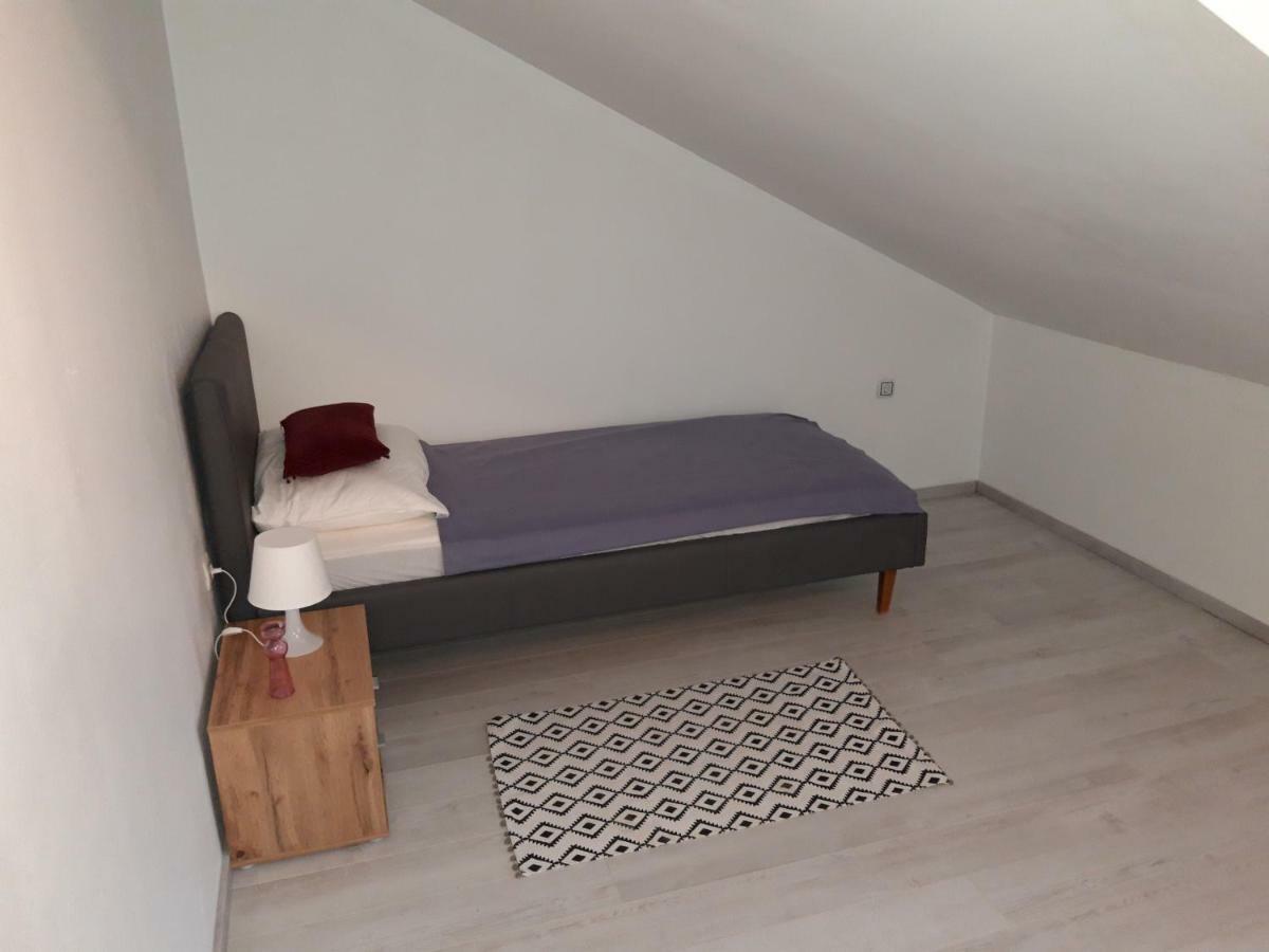 Apartman Mohenski Zagabria Esterno foto
